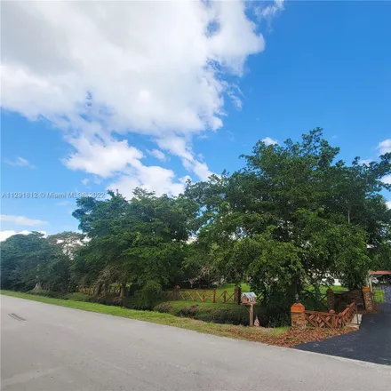 Image 2 - 5750 Southwest 130th Avenue, Southwest Ranches, Broward County, FL 33330, USA - House for sale