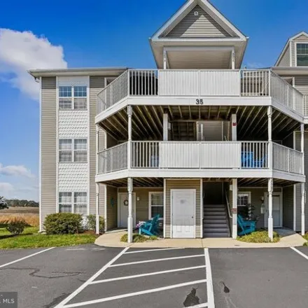 Buy this 4 bed condo on 30499 Hunter Court in Sussex County, DE 19970