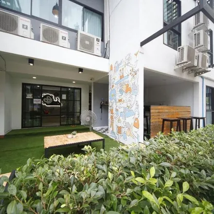 Rent this 1 bed townhouse on Livewell Apartments in Soi Sukhumvit 30, Khlong Toei District