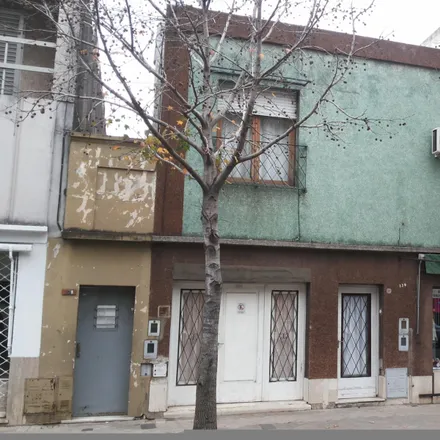 Buy this studio house on Avenida Ovidio Lagos 111 in Alberto Olmedo, Rosario