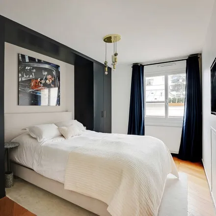 Rent this 5 bed apartment on 2 Rue Albert de Vatimesnil in 92300 Levallois-Perret, France