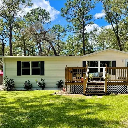 Buy this 3 bed house on 2044 South Wigwam Point in Homosassa Springs, FL 34448