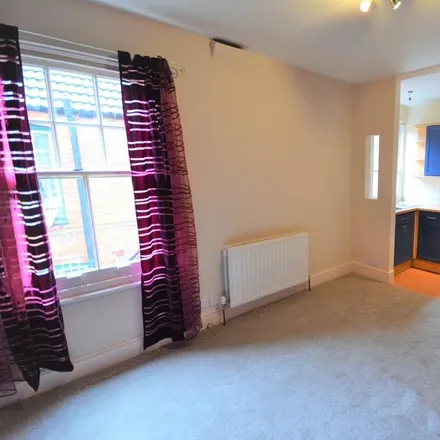 Image 2 - Barclay Street, Leicester, LE3 0JD, United Kingdom - Apartment for rent