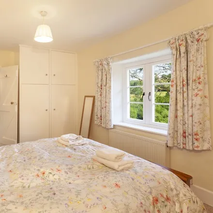 Rent this 4 bed duplex on Dulverton in TA22 9PX, United Kingdom