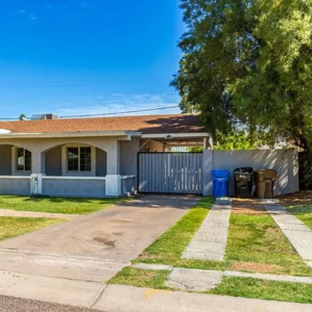 Image 3 - 3510 E Amelia Ave, Phoenix, Arizona, 85018 - House for sale