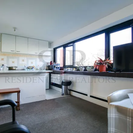 Rent this 2 bed apartment on Abbey Road in London, NW8 0AH
