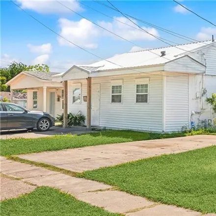 Image 2 - 211 N Dilton St, Metairie, Louisiana, 70003 - House for sale