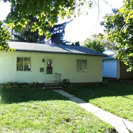 Buy this 3 bed house on 3103 Arcadia Terrace in Rockford, IL 61101