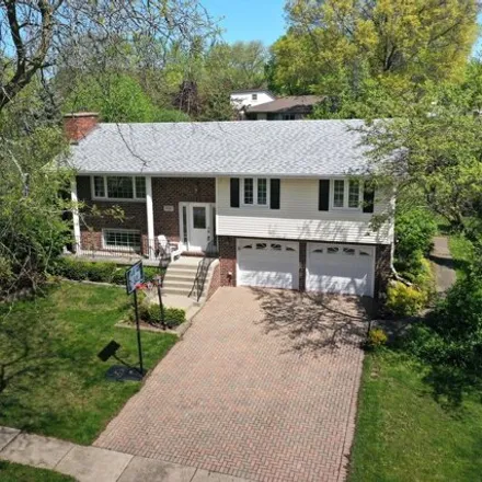 Buy this 3 bed house on 548 Janine Lane in Schaumburg, IL 60193