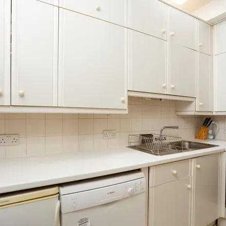 Image 1 - 4 Wilby Mews, London, W11 3NW, United Kingdom - Apartment for rent
