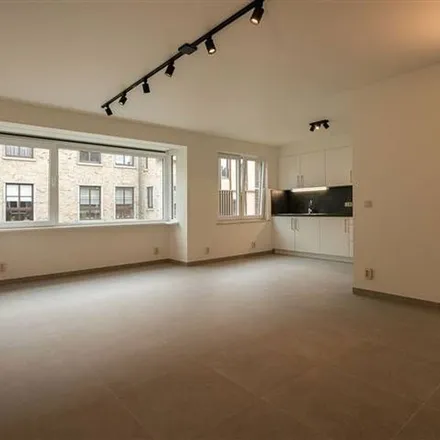 Image 1 - Ninoofsesteenweg 52;54, 1500 Halle, Belgium - Apartment for rent