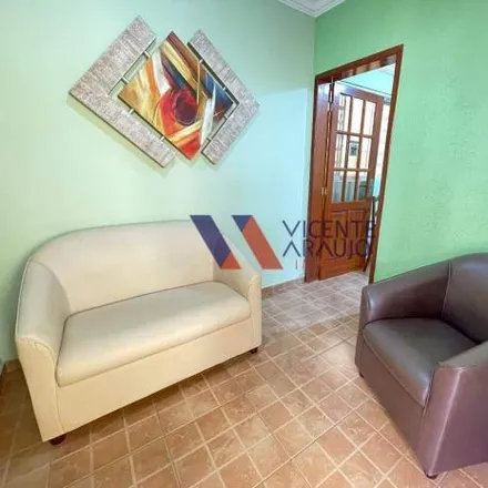 Rent this 3 bed house on Igreja Nossa Senhora do Carmo in Avenida Governador Valadares, Regional Centro