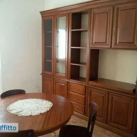 Image 2 - Via Dante, 26100 Cremona CR, Italy - Apartment for rent