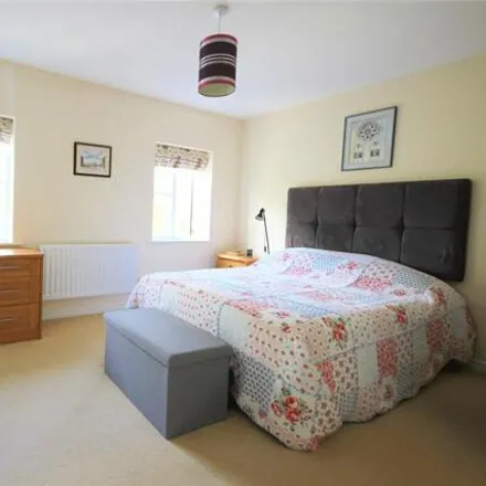 Image 6 - Tendergreen View, Tewkesbury, GL20 5FW, United Kingdom - Townhouse for sale