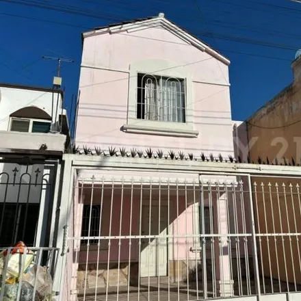 Image 2 - Vía Pisa 401, Jollas de Anahuac, Sect. Florencia, 66050 General Escobedo, NLE, Mexico - House for rent