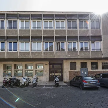 Image 5 - Palazzo della Cassa di Risparmio, Via delle Ruote, 50129 Florence FI, Italy - Apartment for rent