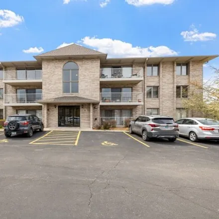 Buy this 2 bed condo on unnamed road in Lockport, IL 60441