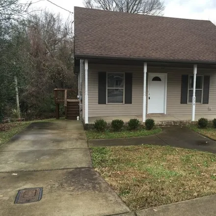 Rent this 3 bed house on 750 Robb Ave in Clarksville, Tennessee