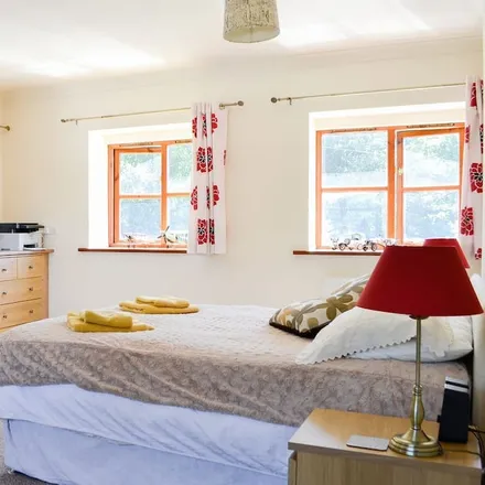 Rent this 1 bed duplex on New Quay in SA45 9TQ, United Kingdom