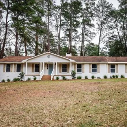 Buy this 3 bed house on 268 Pembroke Place in Thomasville, GA 31792