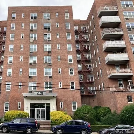 Buy this 1 bed condo on 37 Bronx River Road in City of Yonkers, NY 10704
