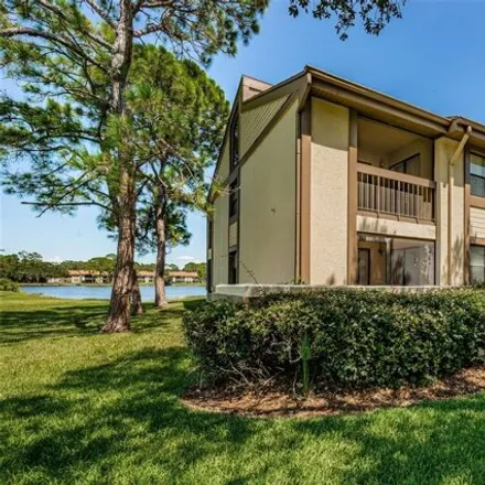 Image 2 - 326 Woodlake Wynde, Pinellas County, FL 34677, USA - Condo for sale