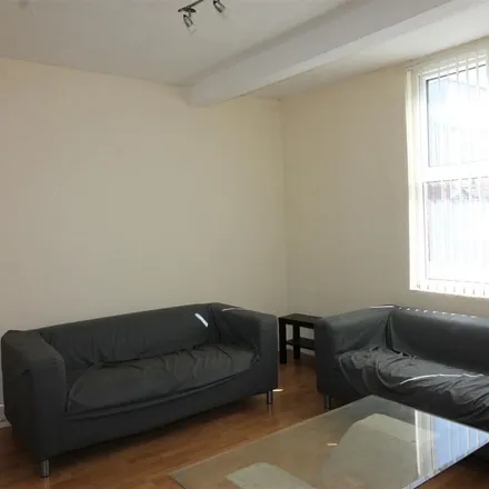 Rent this 2 bed apartment on Archway Properties in Brudenell Grove, Leeds
