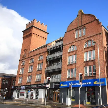 Rent this 1 bed apartment on 161 West Street in Glasgow, G5 8BN