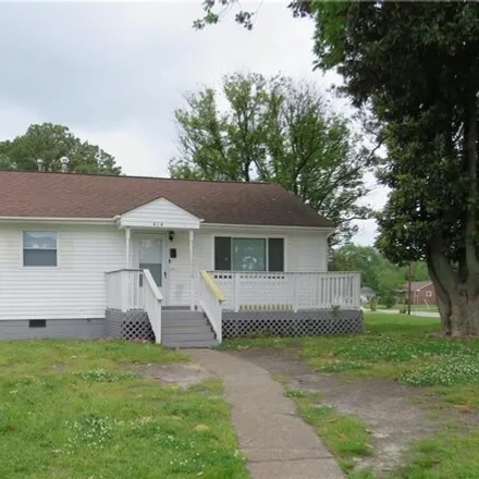 Rent this 3 bed house on 414 Roosevelt Boulevard in Portsmouth, VA 23701