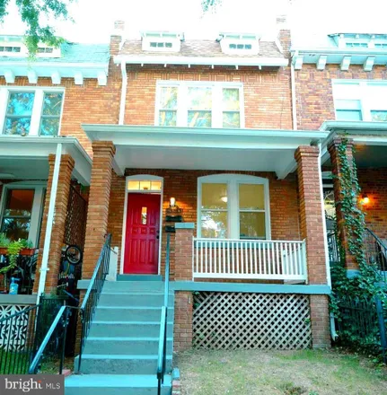 Image 2 - 532 23rd Place Northeast, Washington, DC 20002, USA - Townhouse for rent