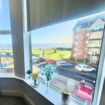 Image 5 - Highcliffe Court, St Annes Road, Sewerby, YO15 2JB, United Kingdom - Apartment for sale