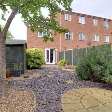 Rent this 2 bed apartment on Courtland Mews in Stafford, ST16 3GS