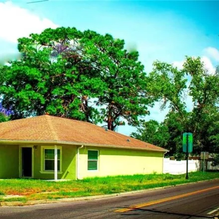 Buy this 3 bed house on 5239 Madison Street in New Port Richey, FL 34652