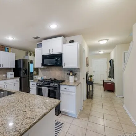 Image 7 - 15301 Night Heron, Bexar County, TX 78253, USA - House for sale