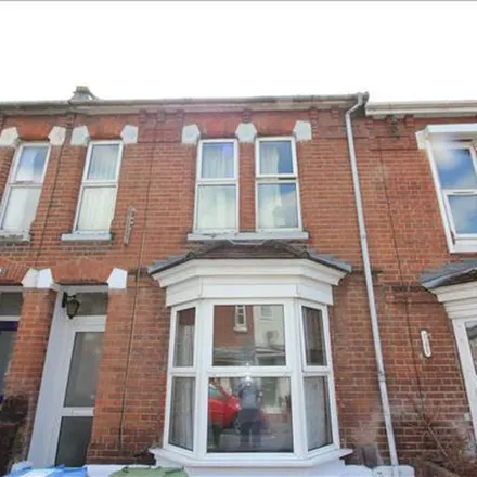 Rent this 3 bed apartment on 105 Milton Road in Bedford Place, Southampton