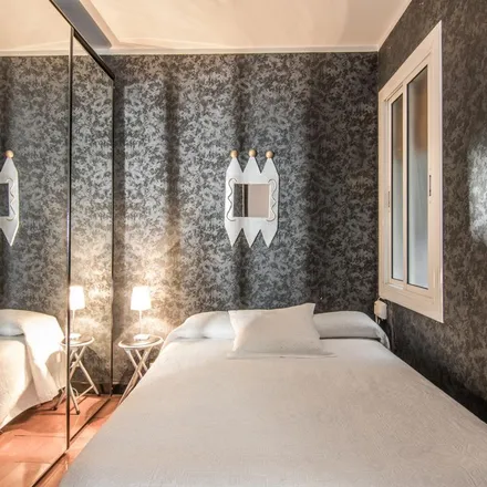 Rent this 4 bed apartment on Carrer de la Marina in 181, 08013 Barcelona
