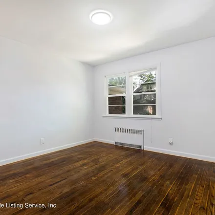 Image 6 - 88 Fremont Avenue, New York, NY 10306, USA - Apartment for rent