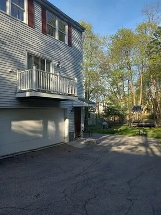Rent this 3 bed townhouse on 20 Rockview Road in North Commons, Quincy