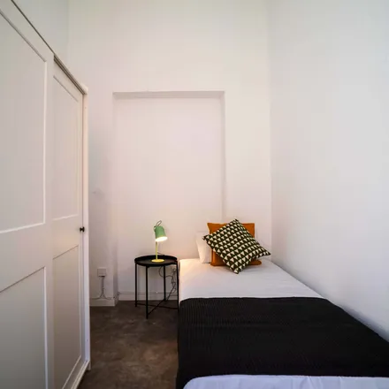 Rent this 1 bed room on Calle de San Carlos in 3, 28012 Madrid