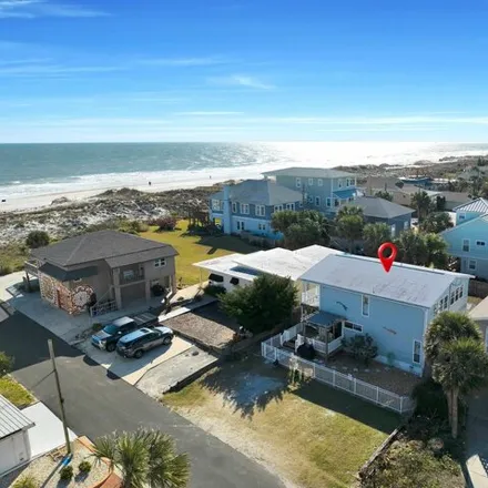 Rent this 2 bed house on Castillo Real Resort Hotel in 9th Street, Saint Augustine Beach