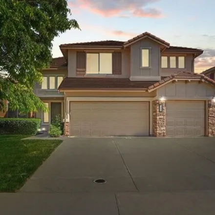 Buy this 5 bed house on 1398 Hillwood Loop in Lincoln, CA 95648