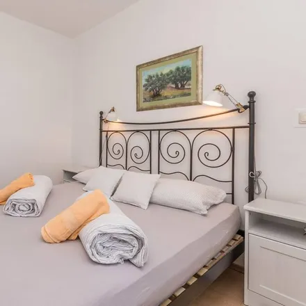 Rent this 6 bed house on Dobropoljana in Zadar County, Croatia
