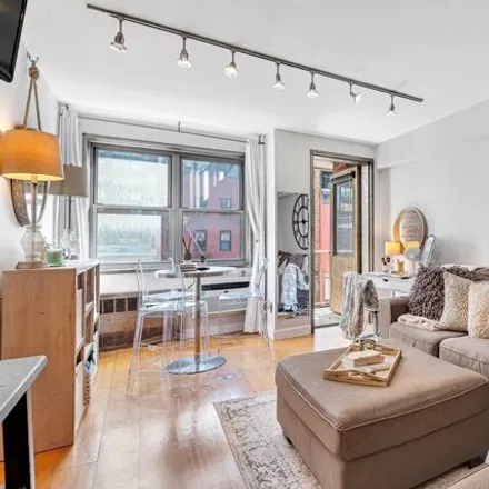 Rent this studio condo on 163 West 22nd Street in New York, NY 10011