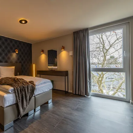 Rent this 1 bed apartment on Schatzbogen 35 in 81829 Munich, Germany