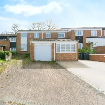 Buy this 3 bed townhouse on Greenway Gardens in Hawkesley, B38 9RY