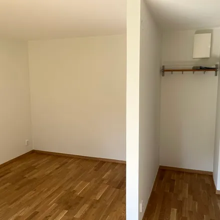 Rent this 1 bed apartment on Synhållsgatan 5 in 421 72 Gothenburg, Sweden