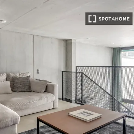 Rent this 2 bed apartment on Eichstrasse 22 in 8045 Zurich, Switzerland