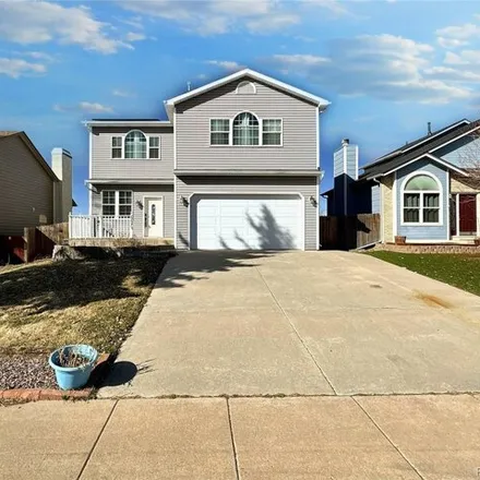 Rent this 3 bed house on 6670 Chantilly Place in Elsmere, El Paso County