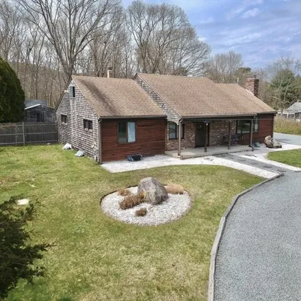 Buy this 3 bed house on 133 Beaver Dam Road in Manomet, Plymouth