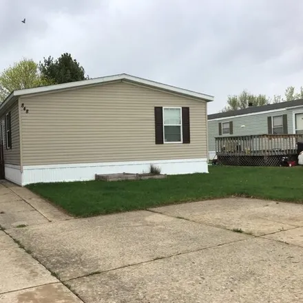 Buy this studio apartment on 848 Pinecreek Dr in Middleville, Michigan